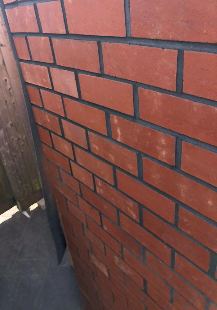 New red brick wall — Cardiff & Caerphilly Construction